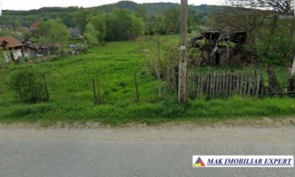 case-de-vanzare-arges-casa-la-rosu-cu-3-camere-si-teren-padure-in-bughea-de-jos-1