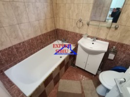 inchiriez-apartament-2-camera-la-casa-zona-calea-poplacii-6