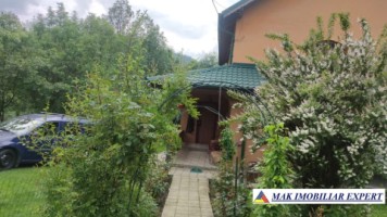 de-vanzare-vila-5-camere-cu-teren-de-1100-mp-in-dragoslavele-arges-6