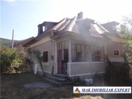 casa-de-vanzare-in-nucsoara-arges-la-casa-cu-4-camere-teren-8500-mp-1