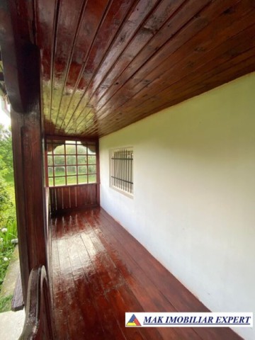 casa-musceleana-cu-3-camere-si-teren-de-2000-mp-de-vanzare-in-bughea-de-sus-arges-5