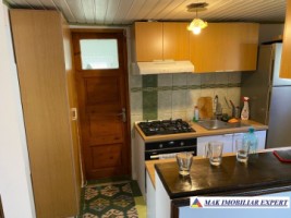 casa-musceleana-cu-3-camere-si-teren-de-2000-mp-de-vanzare-in-bughea-de-sus-arges-10