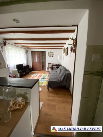 casa-musceleana-cu-3-camere-si-teren-de-2000-mp-de-vanzare-in-bughea-de-sus-arges-8
