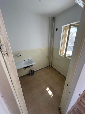 garsoniera-de-vanzare-zona-calea-nationala-pret-27000-usor-negociabil-3