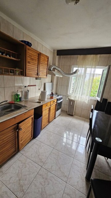 malu-rosu-3cam-1a-dec-2bai-34-mobutil-86500-euro-12