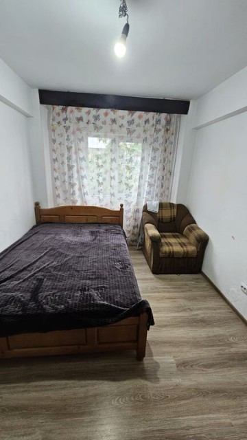 malu-rosu-3cam-1a-dec-2bai-34-mobutil-86500-euro-23