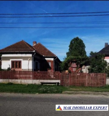 casa-5-camere-teren-4430-mp-de-vanzare-in-pietrosani-domnesti-arges