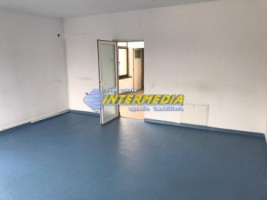 spatiu-de-inchiriat-centru-130-mp-birouri-alba-iulia-3