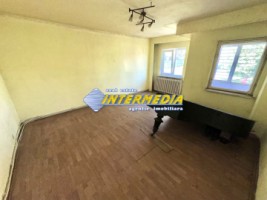 apartament-4-camere-decomandat-de-vanzare-in-alba-iulia-cetate-16