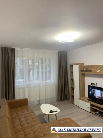 octombrie-2025-apartament-2-camere-de-inchiriat-confort-1-etaj-24-flamanda-campulung-muscel-arges-5
