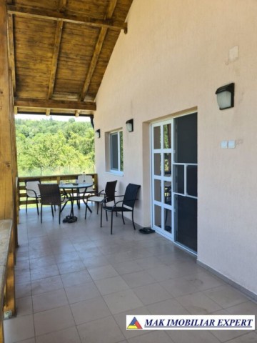 casa-3-camere-teren-7000-mp-de-vanzare-in-valea-mare-pravat-arges-ideala-pentru-familie-13