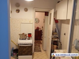 apartament-3-camere-confort-1-etaj-24-de-vanzare-in-centru-campulung-muscel-arges-ideal-pentru-locuinta-meta-descriere-8
