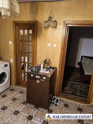 vand-apartament-2-camere-confort-1-etaj-14-de-vanzare-in-focsani-vrancea-3