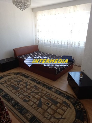 garsoniera-spatioasa-de-inchiriat-in-alba-iulia-zona-bulevard-3