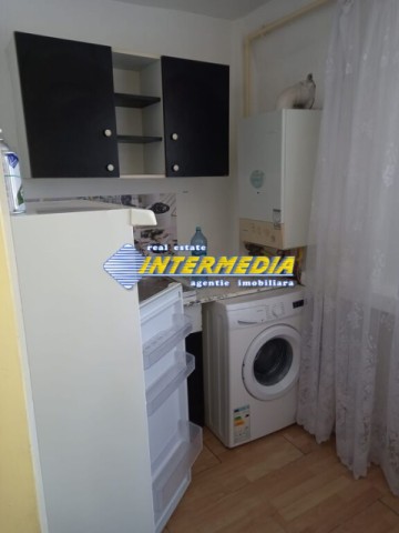garsoniera-spatioasa-de-inchiriat-in-alba-iulia-zona-bulevard-2