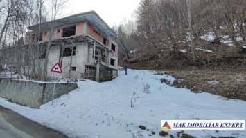 vila-8-camere-teren-500-mp-de-vanzare-in-rucar-satic-arges-5