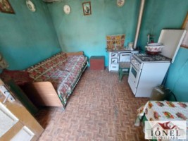 vanzare-casa-cu-4000-mp-teren-in-comuna-berghin-3