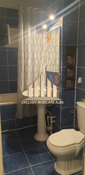 apartament-cu-3-camere-de-vanzare-cetate-2
