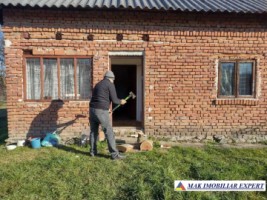 casa-3-camere-teren-395-mp-de-vanzare-in-aninoasa-arges-ideala-pentru-locuinta-de-familie-1