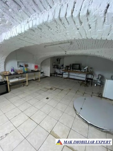 vila-8-camere-teren-5700-mp-de-vanzare-in-harman-brasov-ideala-pentru-turism-sau-familie-3