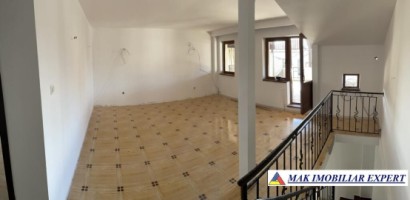 vila-6-camere-teren-210-mp-de-vanzare-in-ovidiu-sud-constanta-ideala-pentru-familie-1
