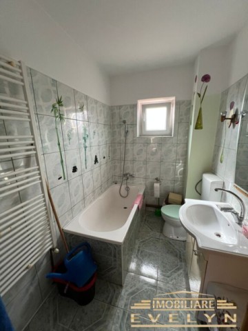 de-vanzare-casa-dpe-teren-2164mp-sat-hutanicom-vladeni-pret-128000-euro-negociabil-17