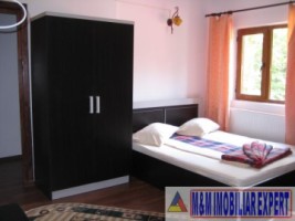vila-de-23-camere-si-cabana-montana-cu-teren-de-600-mp-de-vanzare-in-arefu-baraj-vidraru-ideala-pentru-afacere-turistica-7
