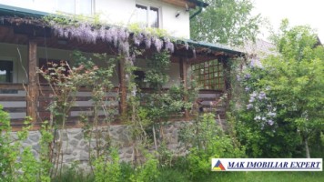 vila-cu-5-camere-si-teren-de-854-mp-de-vanzare-in-berevoiesti-ideala-pentru-locuinta-spatioasa-19