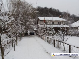 vila-cu-5-camere-si-teren-de-854-mp-de-vanzare-in-berevoiesti-ideala-pentru-locuinta-spatioasa-30
