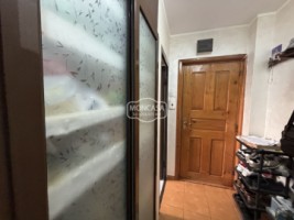 apartament-2-camere-zona-sucevei-cu-imbunatatiri-14