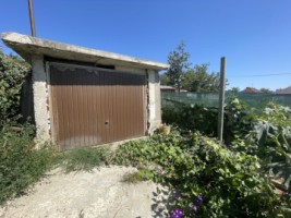 de-vanzare-casa-cu-teren-in-baiceni-1