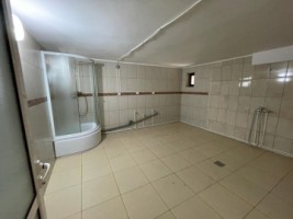 imobil-de-vanzare-750-mp-zona-bucovina-pret-490000-euro-neg-4