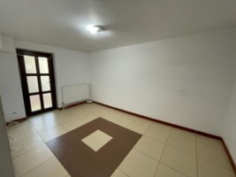 imobil-de-vanzare-750-mp-zona-bucovina-pret-490000-euro-neg-3
