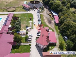 complex-pensiune-cu-20-camere-cu-cabanute-din-lemn-pe-un-teren-de-2-ha-de-vanzare-in-porumbacu-de-jos-sibiu-ideal-pentru-afacere-turistica-4