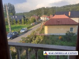 vila-cu-5-camere-si-teren-de-502-mp-de-vanzare-in-bughea-de-jos-ideala-pentru-locuinta-de-familie-22