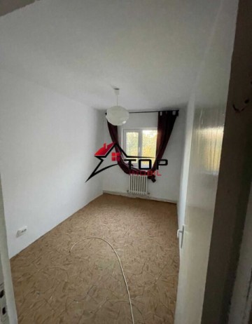 apartament-3-camere-decomandat-nicolina-2