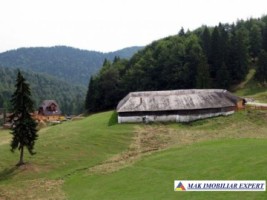 domeniu-cu-2-pensiuni-20-camere-si-10-ha-teren-de-vanzare-in-dealul-sasului-dambovicioara-potential-turistic-exceptional-17