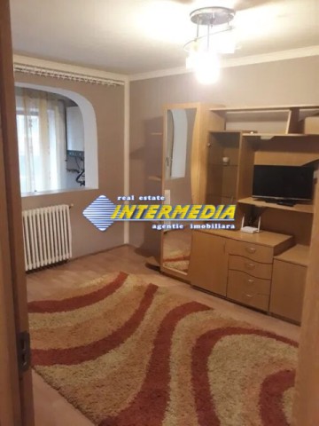apartament-cu-2-camere-decomandat-de-vanzare-cetate-bulevard
