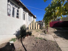 casa-de-vanzare-in-berghin-1