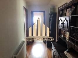 apartament-cu-4-camere-de-vanzare-cetate-5