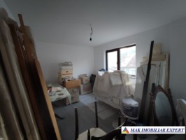 spatiu-birou-180-mp-de-inchiriat-campulung-muscel-centru-arges-1