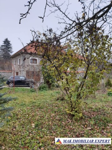 casa-stil-cu-6-camere-si-teren-de-3000-mp-de-vanzare-poienarii-de-muscel-arges-22