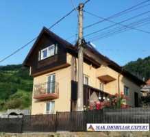 vila-cu-6-camere-si-teren-de-305-mp-de-vanzare-rucar-arges-3