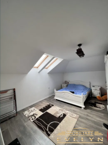 de-inchiriat-la-bloc-nou-apartament-2-camere-la-mansarda-zona-ultracentrala-brd-2
