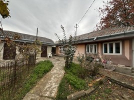 casa-batraneasca-zona-luizoaia-teren-650-mp-1