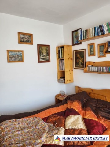 apartament-4-camere-confort-1-etaj-24-in-campulung-muscel-spatiu-generos-si-confortabil-pentru-viata-de-familie-3