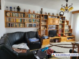 apartament-4-camere-confort-1-etaj-24-in-campulung-muscel-spatiu-generos-si-confortabil-pentru-viata-de-familie
