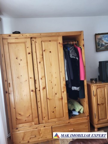 apartament-4-camere-confort-1-etaj-24-in-campulung-muscel-spatiu-generos-si-confortabil-pentru-viata-de-familie-5
