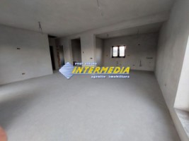 casa-noua-de-vanzare-pe-un-nivel-cu-392-mp-teren-utilitati-zona-alba-micesti
