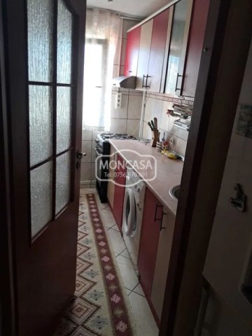apartament-3-camere-zona-liceului-electro-renovat
